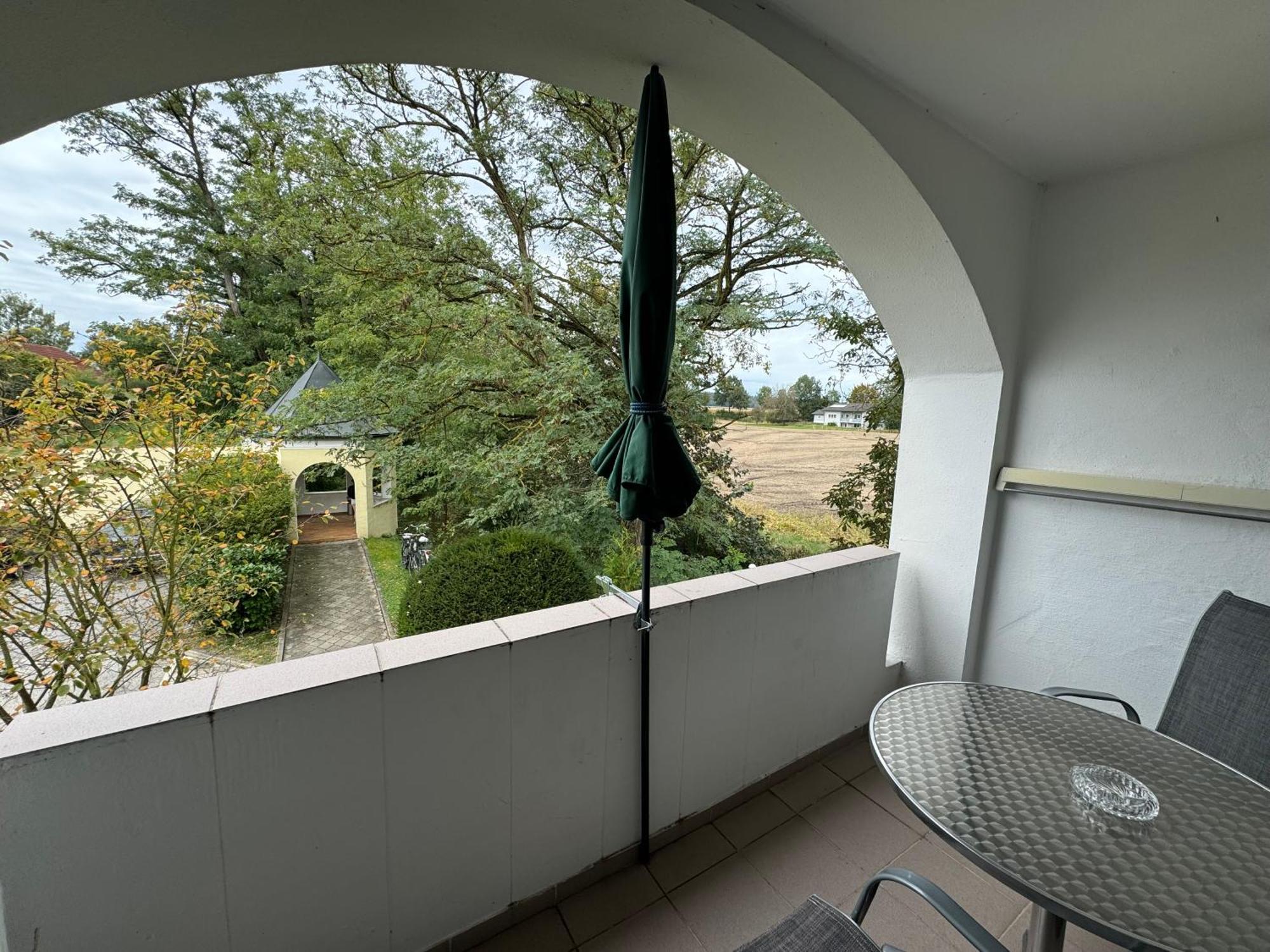 Schloss Kirchham Bagian luar foto
